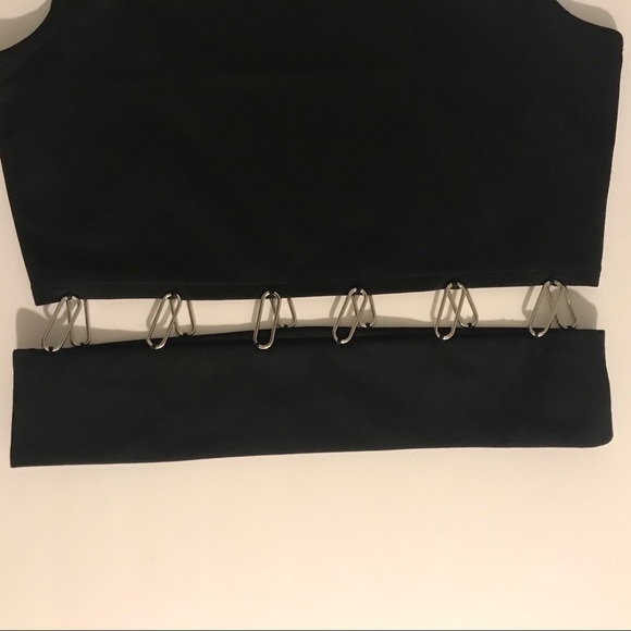 Bebe black grommet waist crop top - Picture 4 of 5